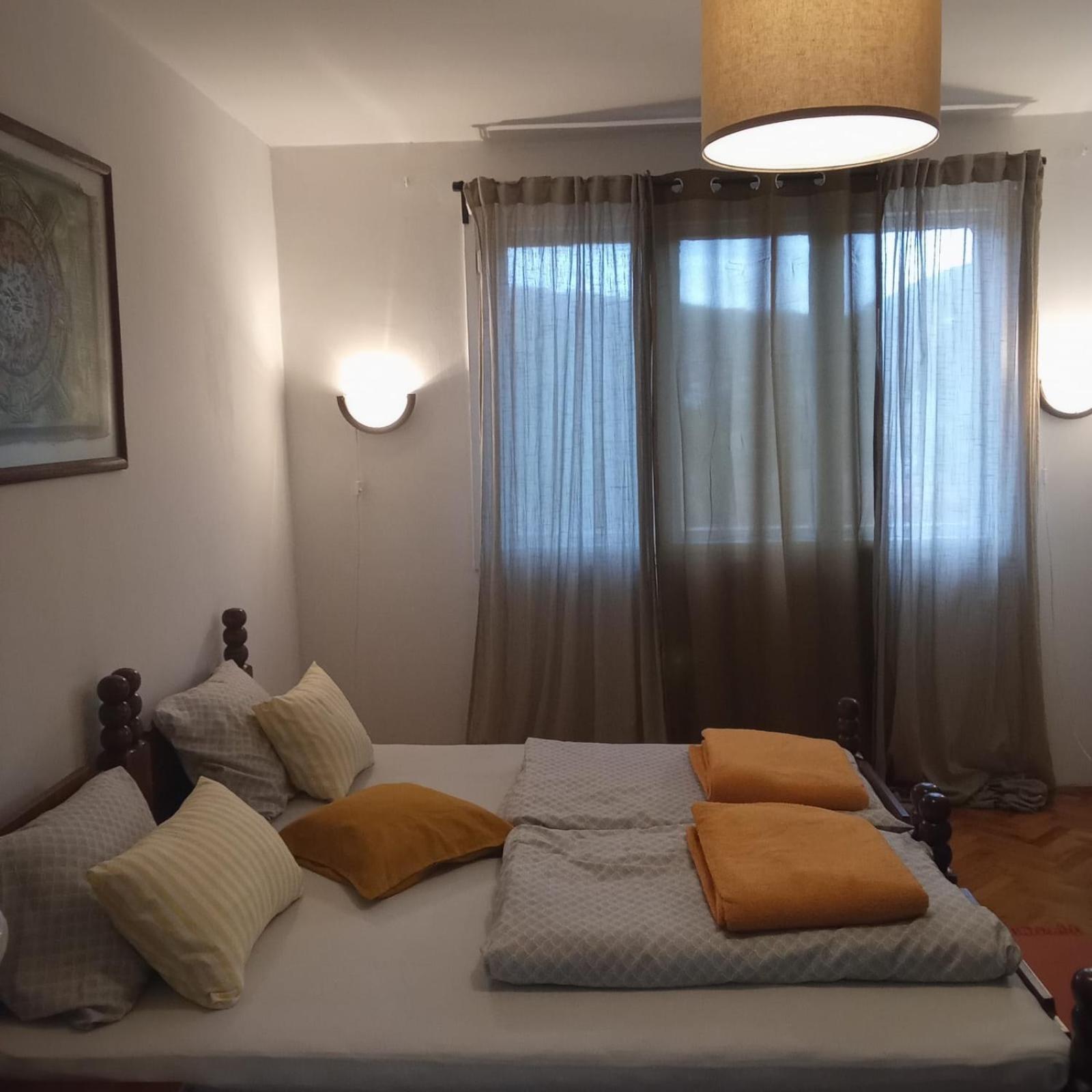 Faris Appartement Donji Milanovac Buitenkant foto